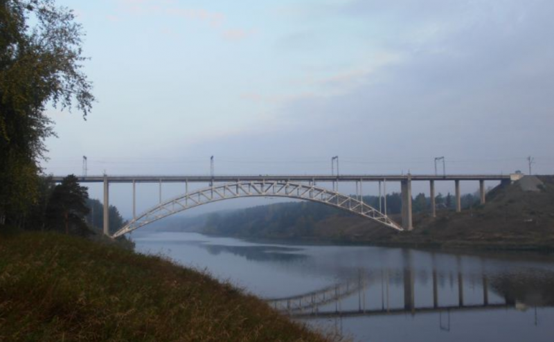 Железнодорожный мост через Исеть